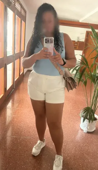 Alice, 33
