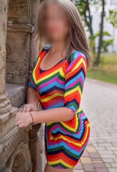 Christina, 37