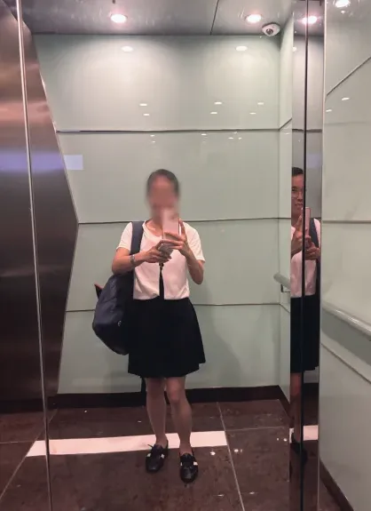 Emilia, 39