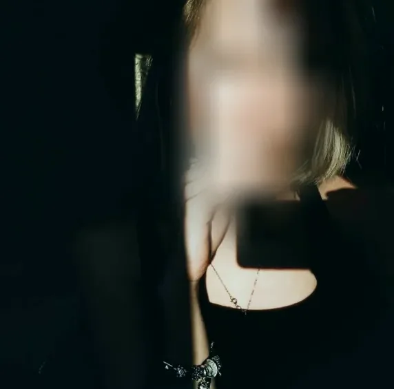 Josefin, 28