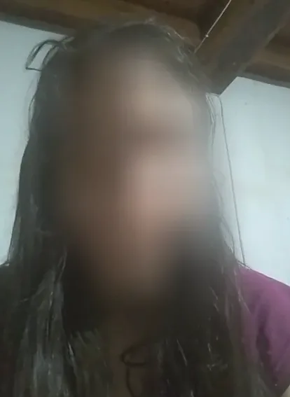 Sanela, 18