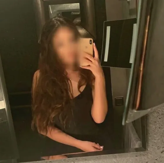 Tyra, 24